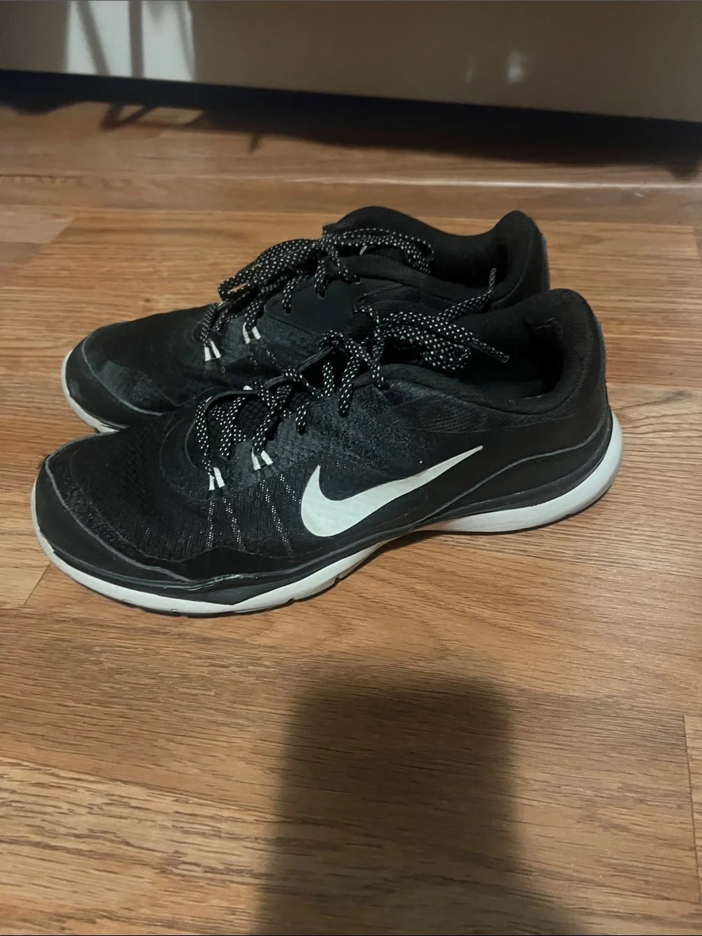 Nike Women’s Black & White Training Sneakers